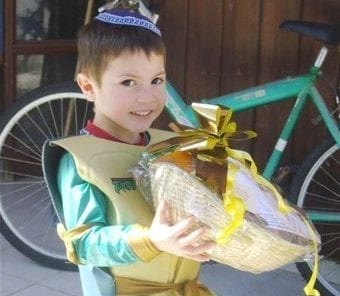 http://www.cfoic.com/purim/